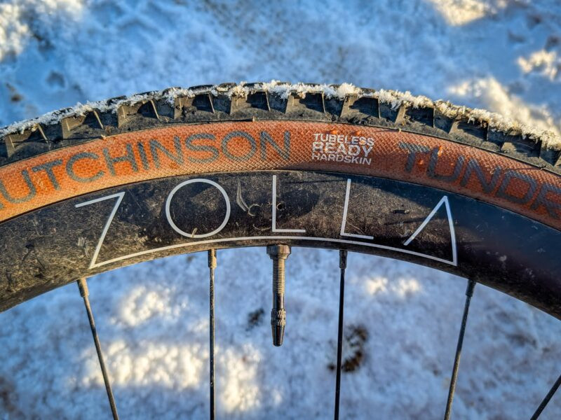 zolla-rim-snow-2026 Zolla carbon rim and Hutchinson tyre in the snow